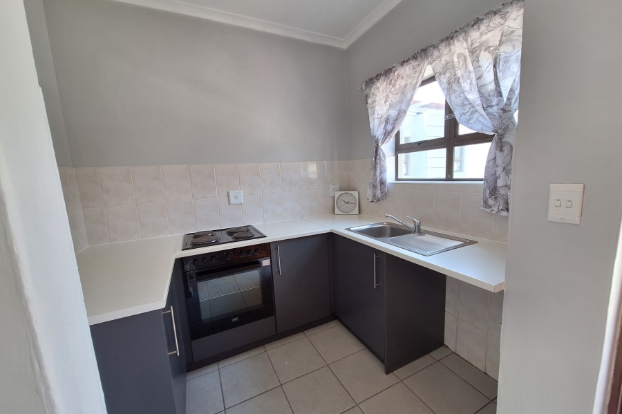 2 Bedroom Property for Sale in Sanlamhof Western Cape